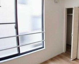 �y���̑��ݔ��z�@