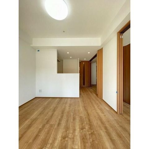 �y���ԁE���r���O�z�@