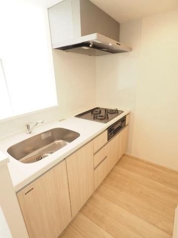 �y�G���g�����X�z�@