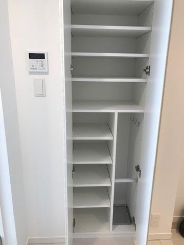 �y���̑��ݔ��z�@