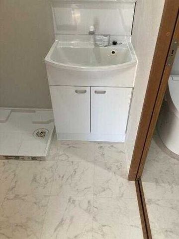 �y���ʏ��z�@