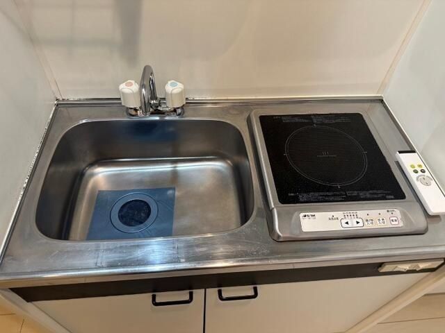 �y�L�b�`���z�@