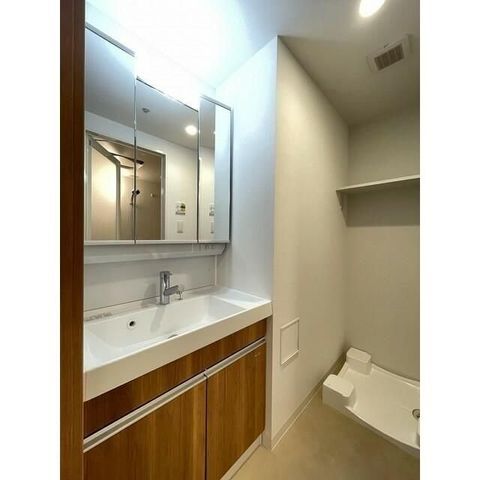 �y���ʏ��z�@