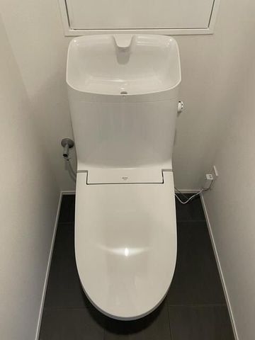 �y�g�C���z�@