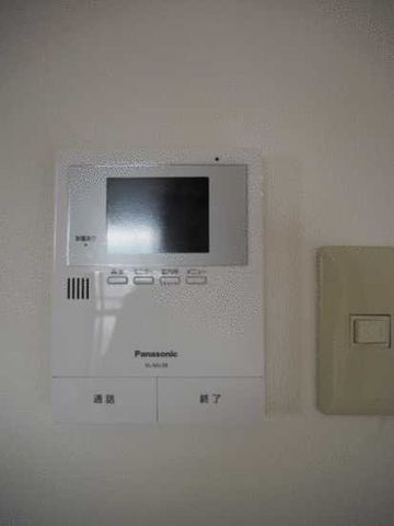 �y���̑��ݔ��z�@