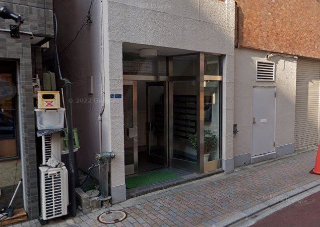 �y�G���g�����X�z�@�G���g�����X