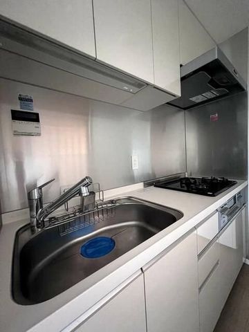 �y�L�b�`���z�@