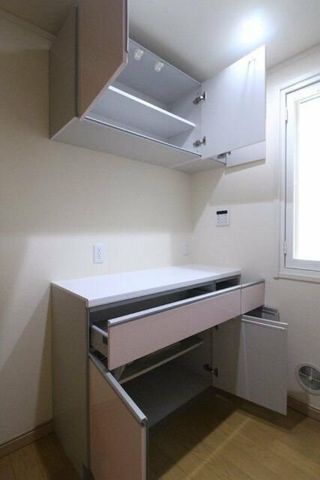 �y���[�z�@