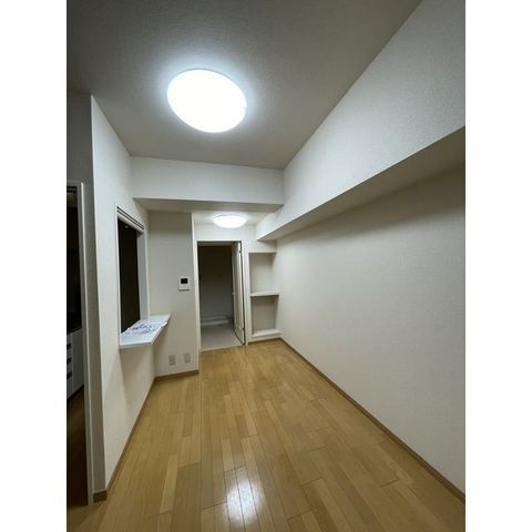 �y���ԁE���r���O�z�@