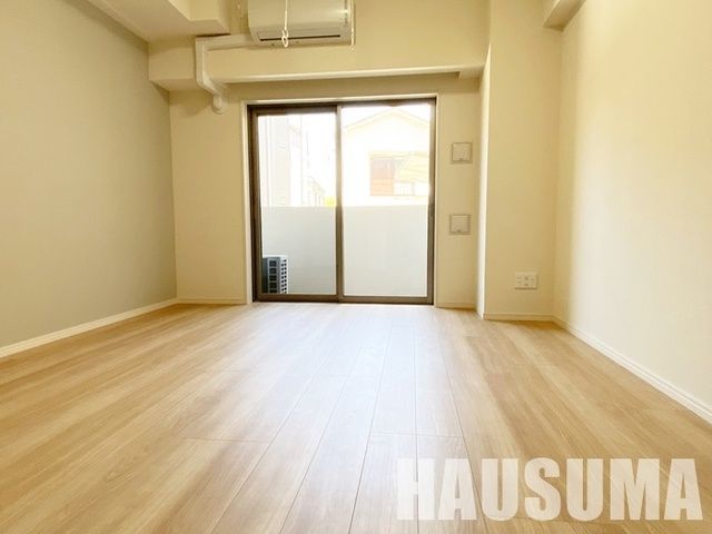 �y���ԁE���r���O�z�@