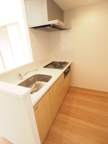 �y�G���g�����X�z�@