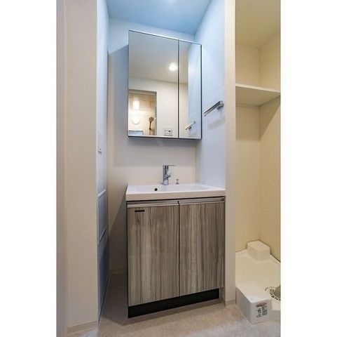 �y���ʏ��z�@