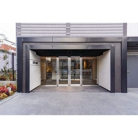 �y�G���g�����X�z�@