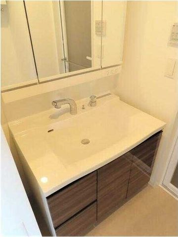 �y���ʏ��z�@