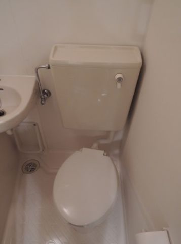 �y�g�C���z�@�g�C��