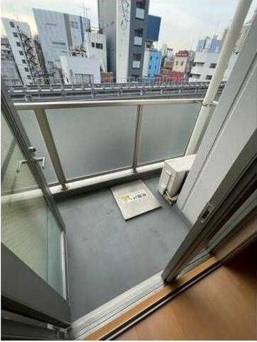 �y�o���R�j�[�z�@