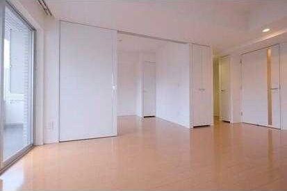 �y���̑������E�X�y�[�X�z�@