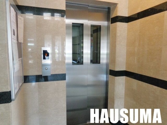 �y���̑��z�@�G���x�[�^�[