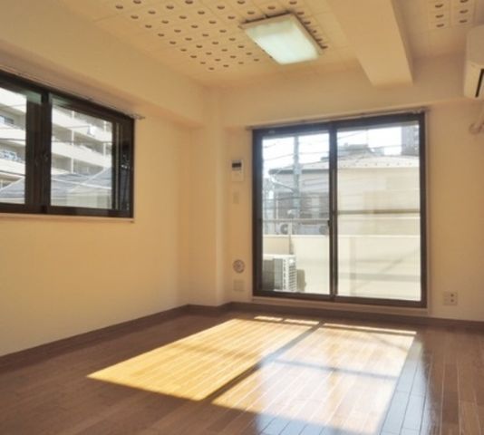 �y���ԁE���r���O�z�@�z������ǍD