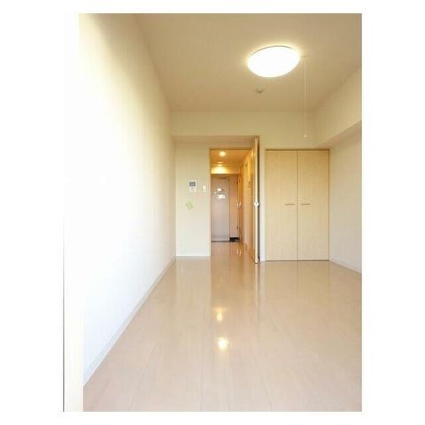 �y���ԁE���r���O�z�@