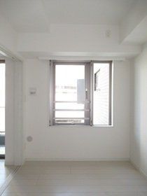 �y���̑������E�X�y�[�X�z�@