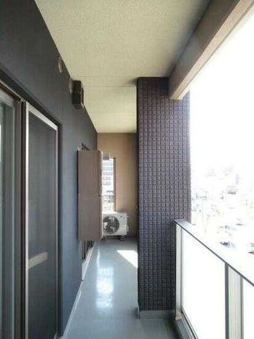 �y�o���R�j�[�z�@