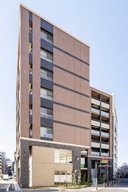 �y�G���g�����X�z�@