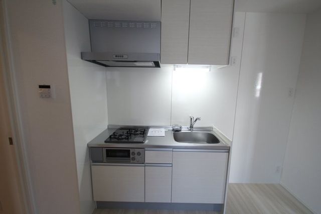 �y�L�b�`���z�@