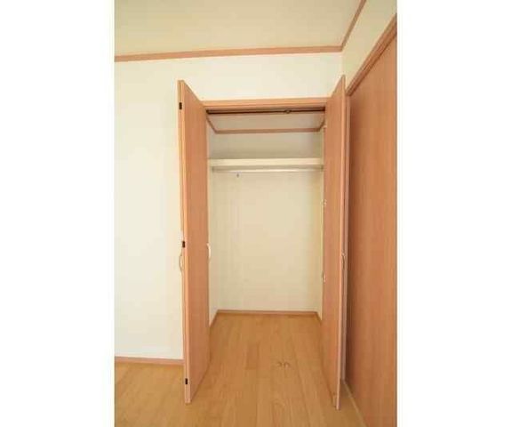 �y���̑��ݔ��z�@