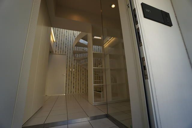 �y���ցz�@