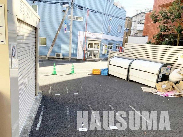 �y���̑��z�@���ԏ�