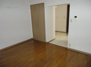 �y���̑��ݔ��z�@���[