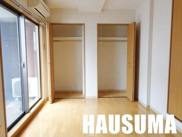 �y���ԁE���r���O�z�@