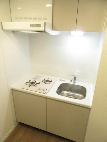 �y�L�b�`���z�@