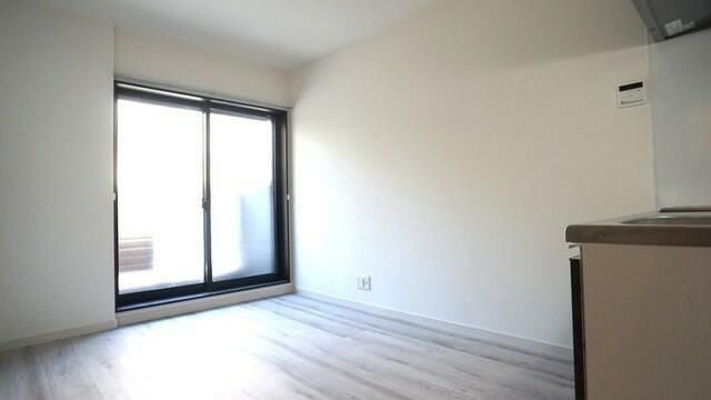 �y���ԁE���r���O�z�@