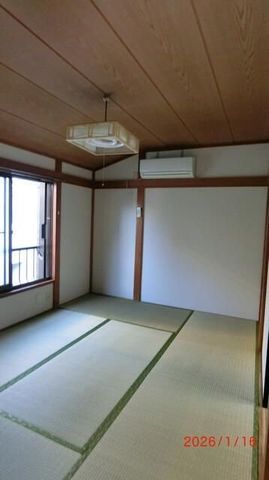 �y���ԁE���r���O�z�@