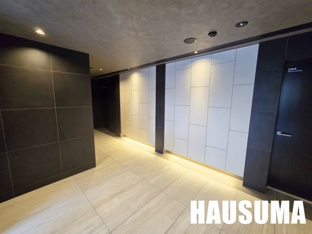 �y�G���g�����X�z�@