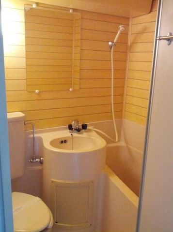 �y���ʏ��z�@���j�b�g�o�X