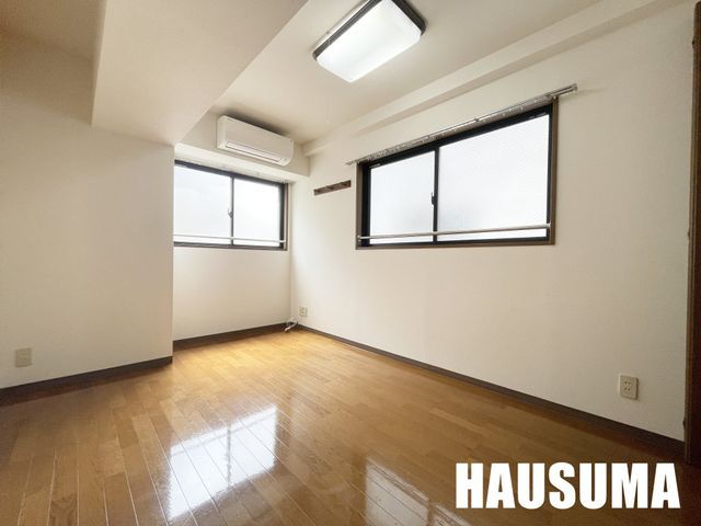 �y���ԁE���r���O�z�@���r���O/����