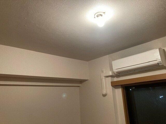 �y���̑��ݔ��z�@