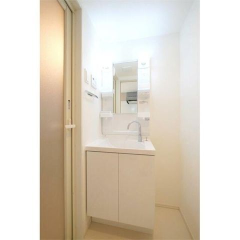 �y���ʏ��z�@