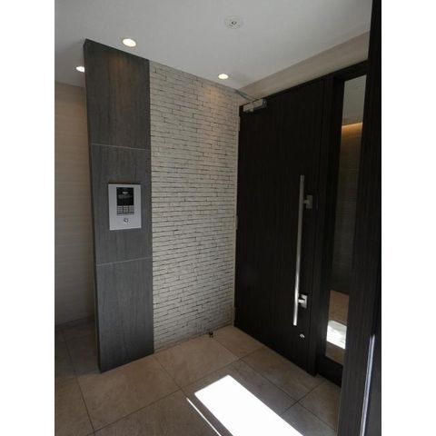 �y�G���g�����X�z�@