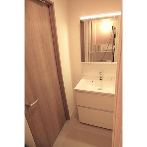 �y���ʏ��z�@