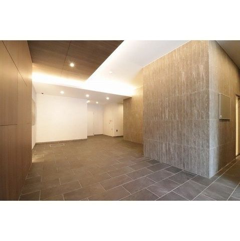 �y�G���g�����X�z�@