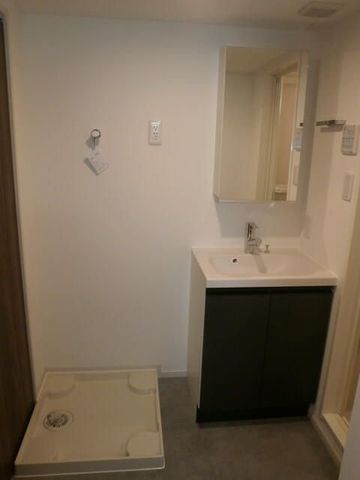 �y���ʏ��z�@