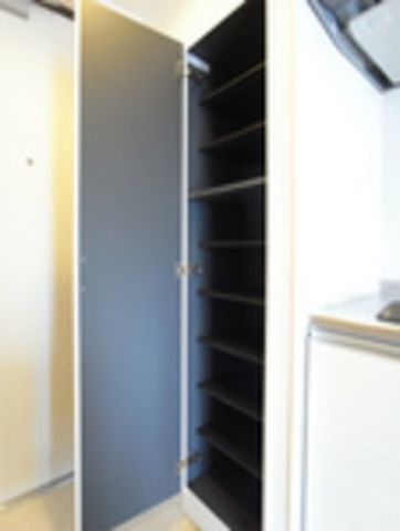 �y���̑��ݔ��z�@�V���[�YBOX