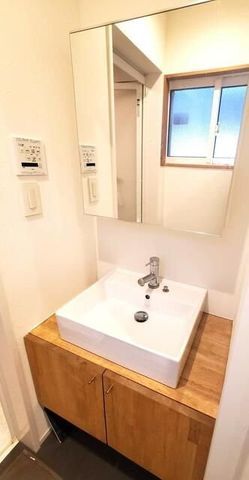 �y���ʏ��z�@