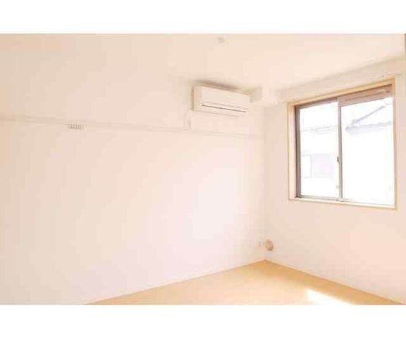 �y���̑��ݔ��z�@