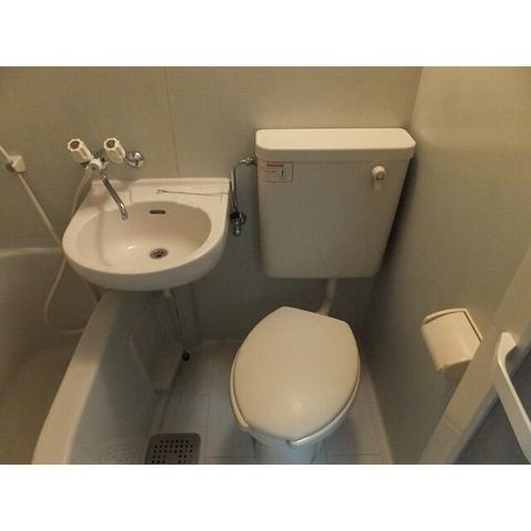 �y�g�C���z�@