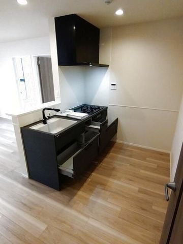 �y�L�b�`���z�@